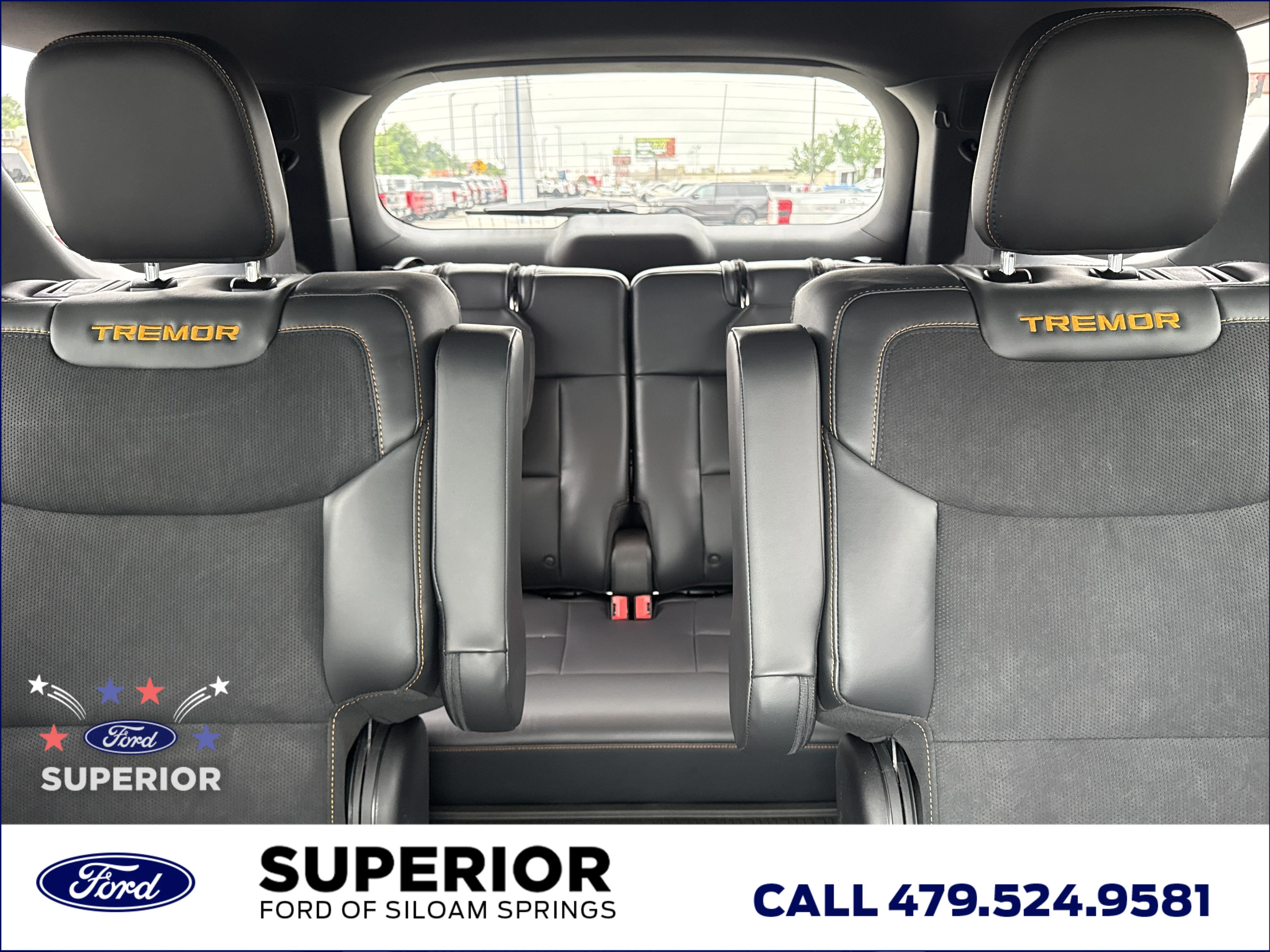 New 2026 Carbonized Gray Metallic Ford Tremor 4WD image 18