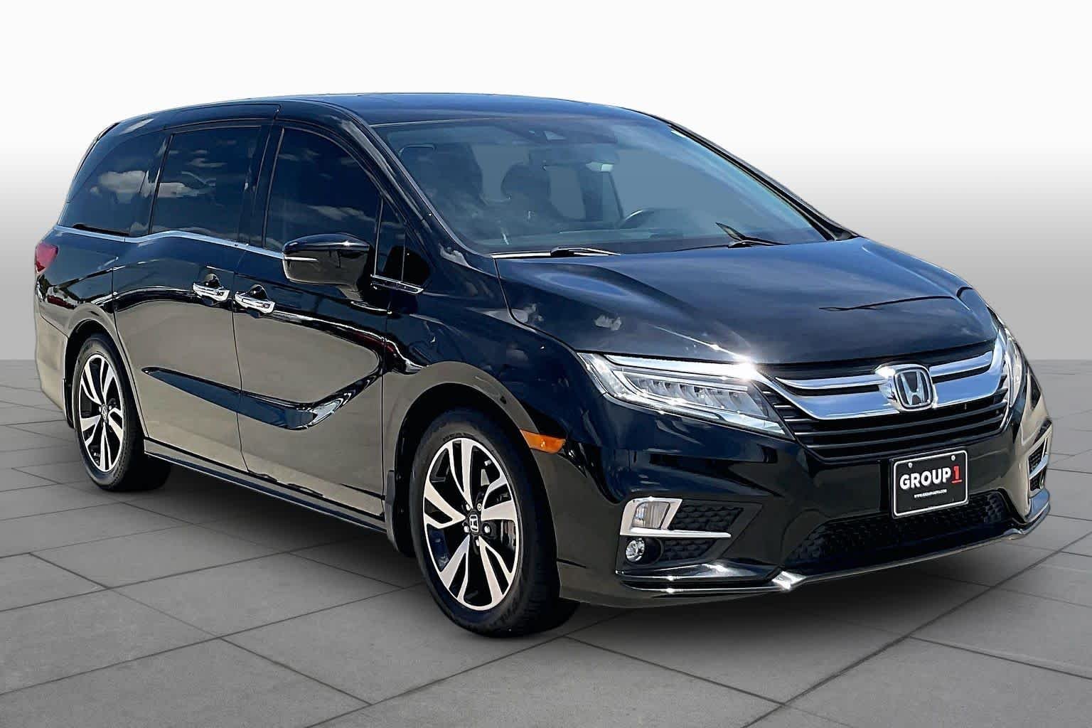 Used 2019 Crystal Black Pearl Honda Elite image 3
