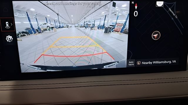 2025 GENESIS G70 Standard - Photo 24