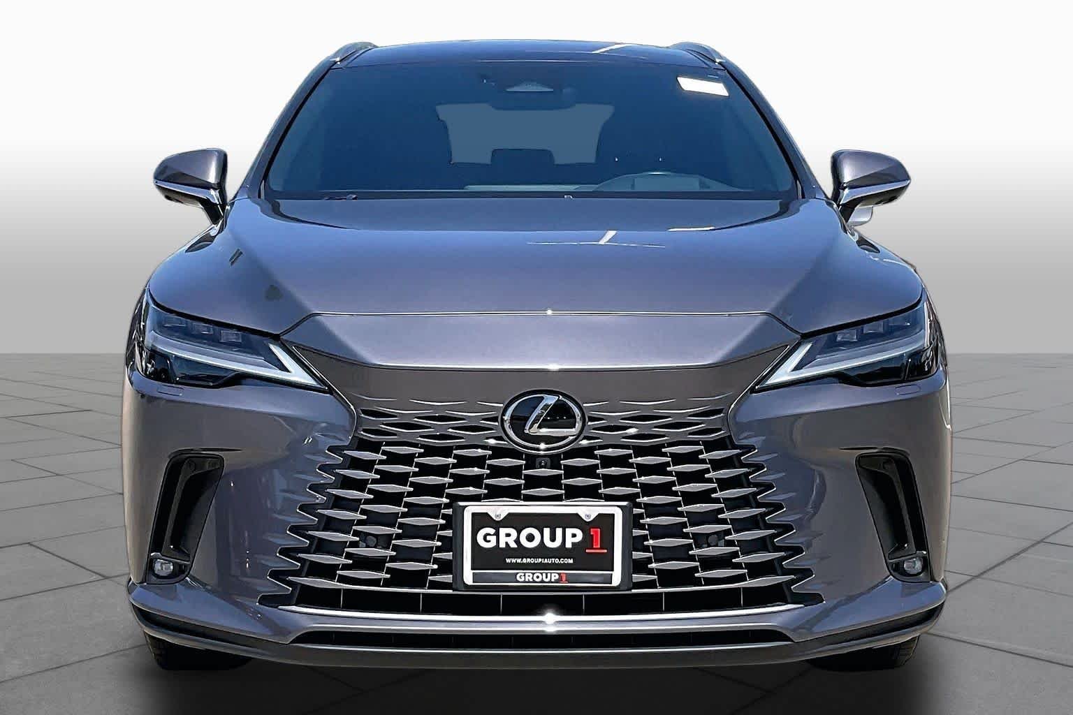 Used 2023 Nebula Gray Pearl Lexus Luxury image 4