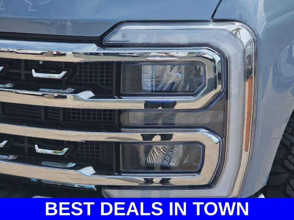 New 2026 Glacier Gray Metallic Tri-Coat Ford F-250® Lariat® image 33