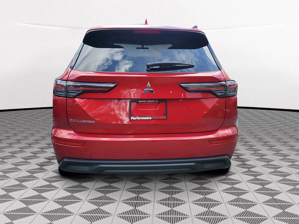 New 2026 Red Mitsubishi ES image 5