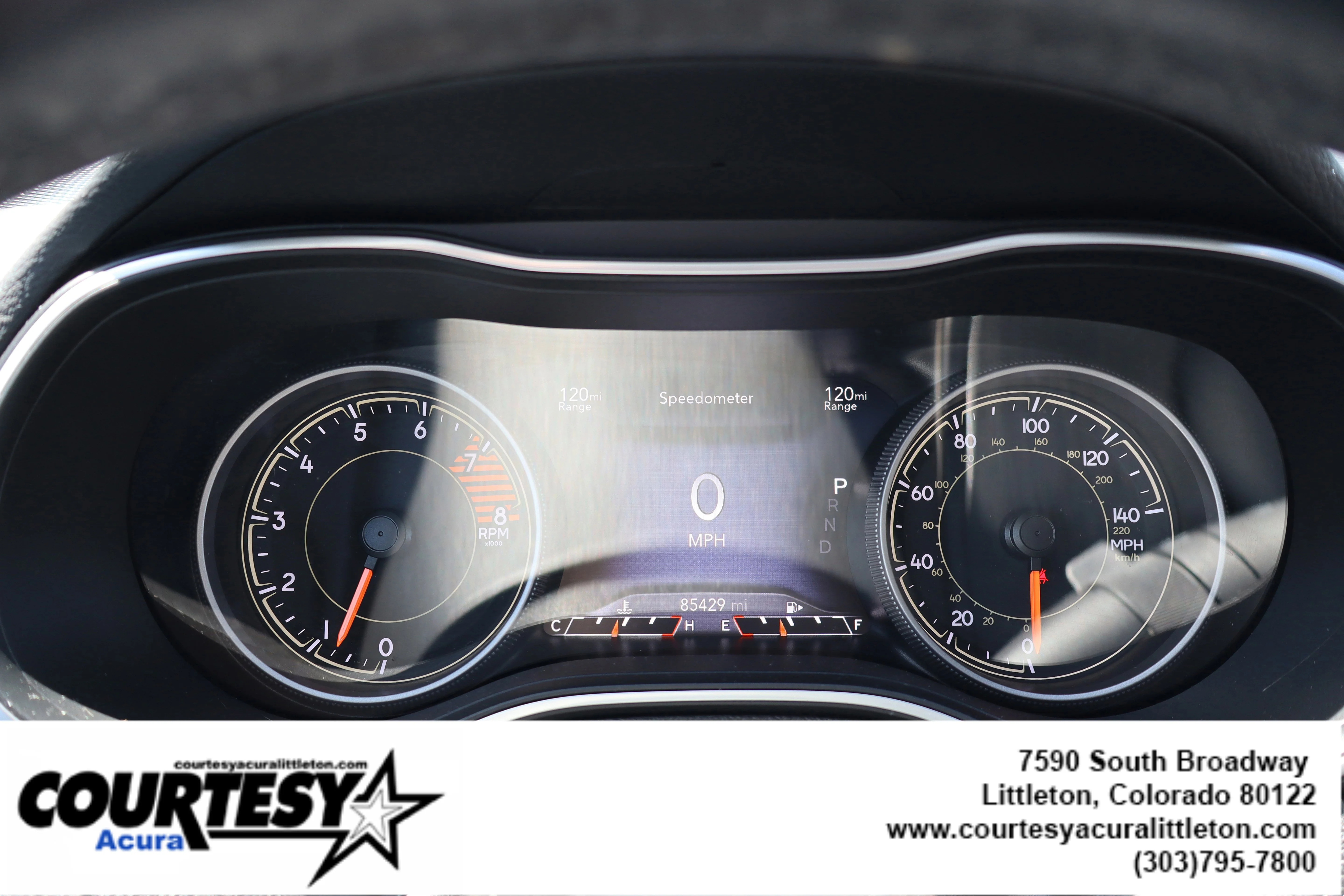 Used 2019 Olive Green Pearlcoat Jeep Limited image 13