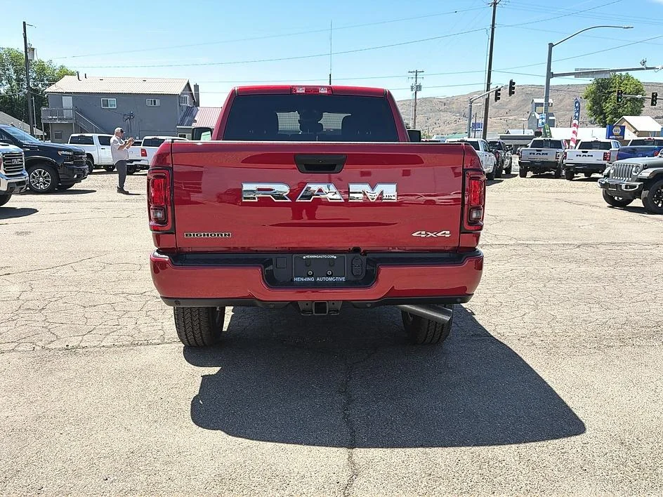 New 2026 Molten Red Pearl-Coat Exterior Paint RAM Big Horn image 6