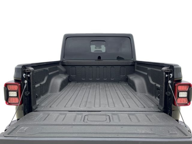 Used 2025 Black Jeep Mojave image 18