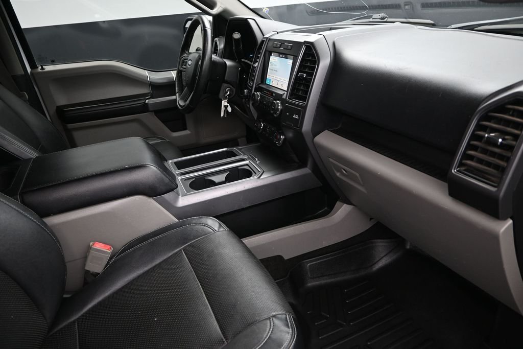 Used 2019 White Ford XLT image 23