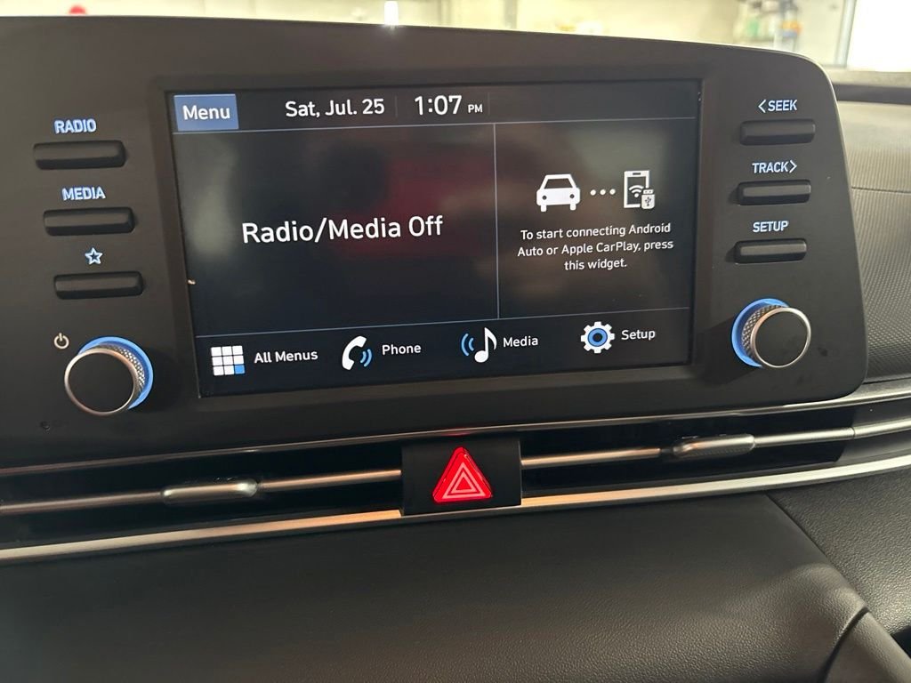 Certified Used 2025 Gray Hyundai SE image 17