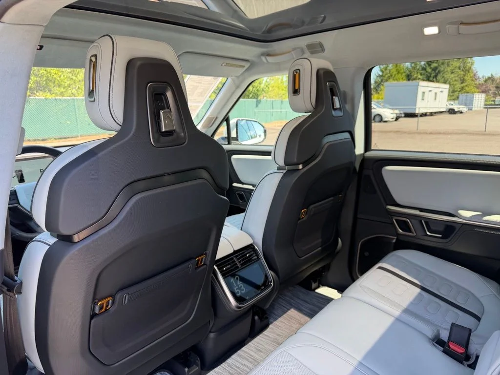 Used 2024 Glacier White Rivian Adventure image 30