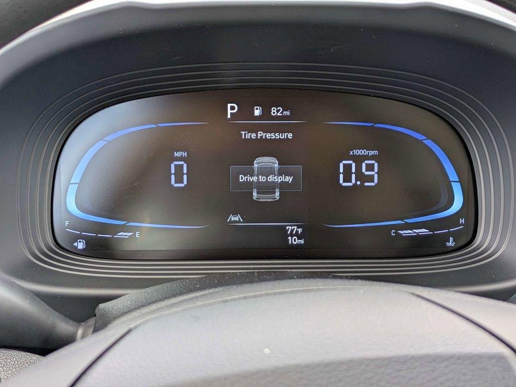 New 2026 White Hyundai SE image 27