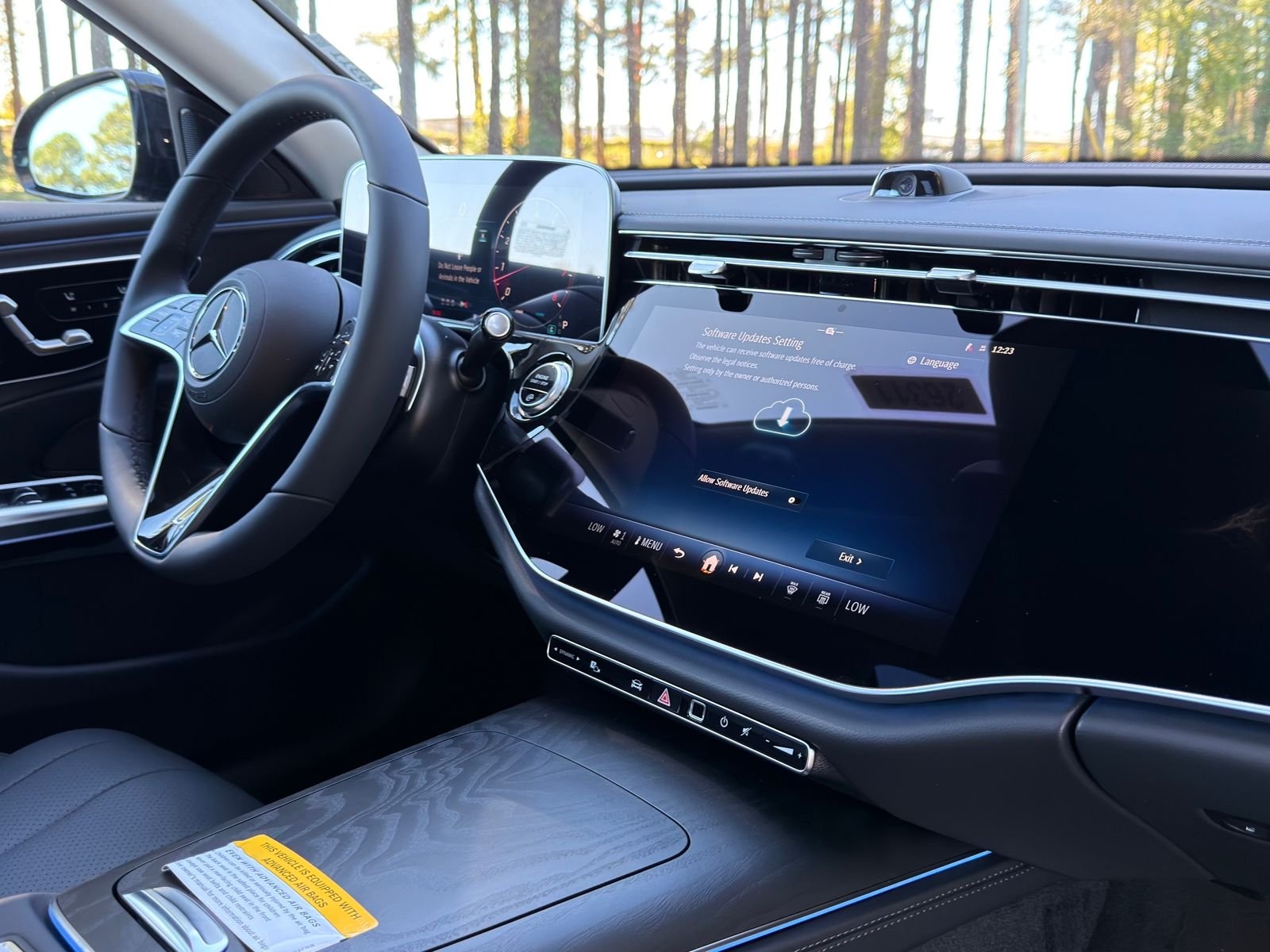 New 2026 Graphite Gray Metallic Mercedes-Benz E 350 image 19