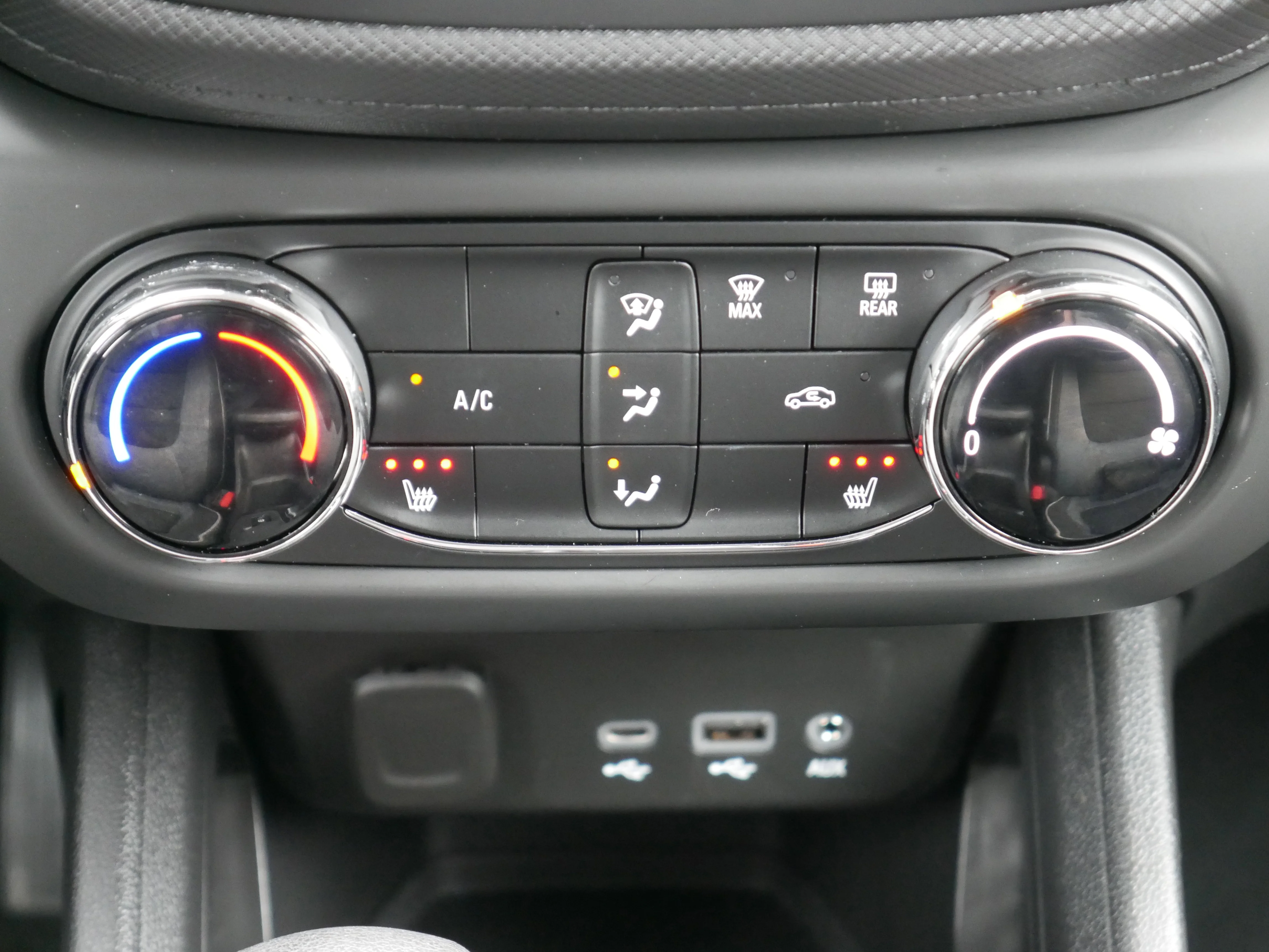 Certified Used 2023 Mosaic Black Metallic Chevrolet LT image 18