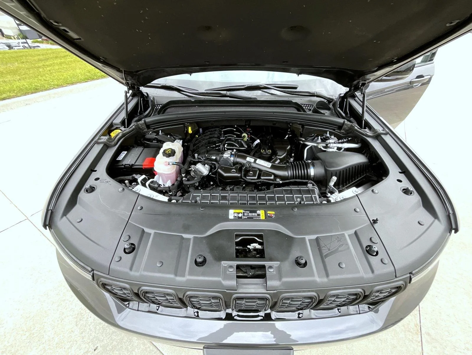 Used 2024 Gray Jeep Altitude image 24