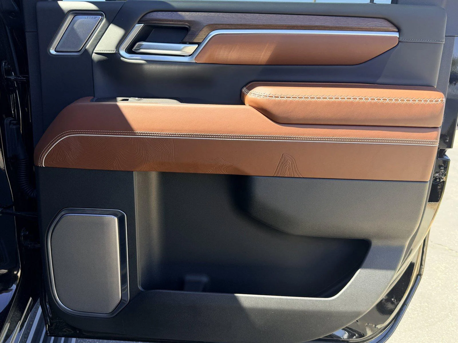 New 2026 Onyx Black GMC Denali Ultimate image 11