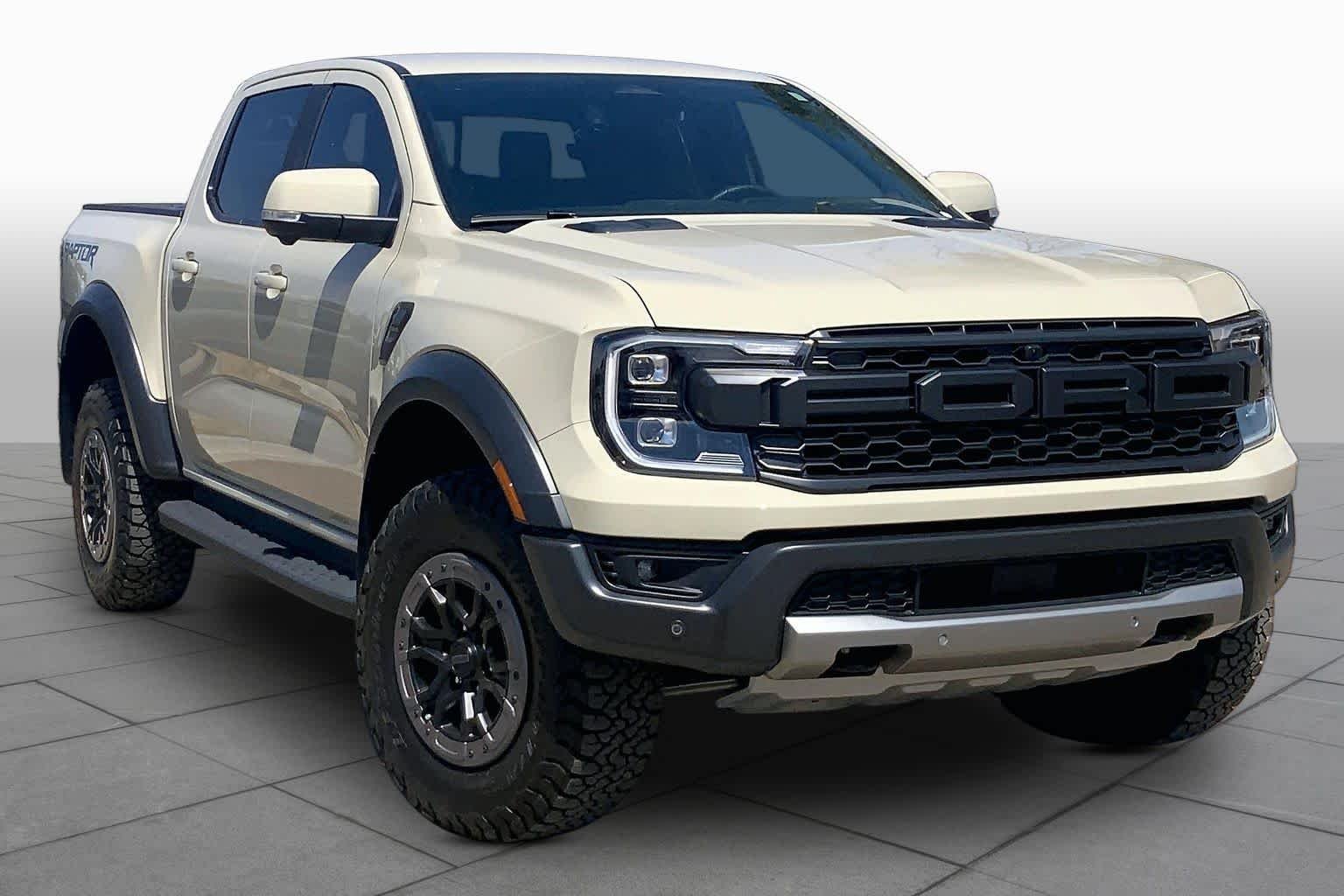 Used 2025 Desert Sand Ford Raptor image 3