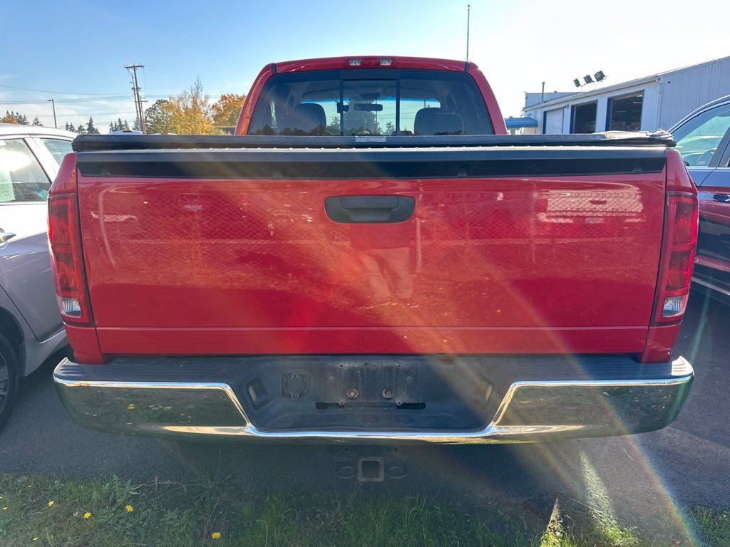 Used 2004 Flame Red Dodge SLT image 5