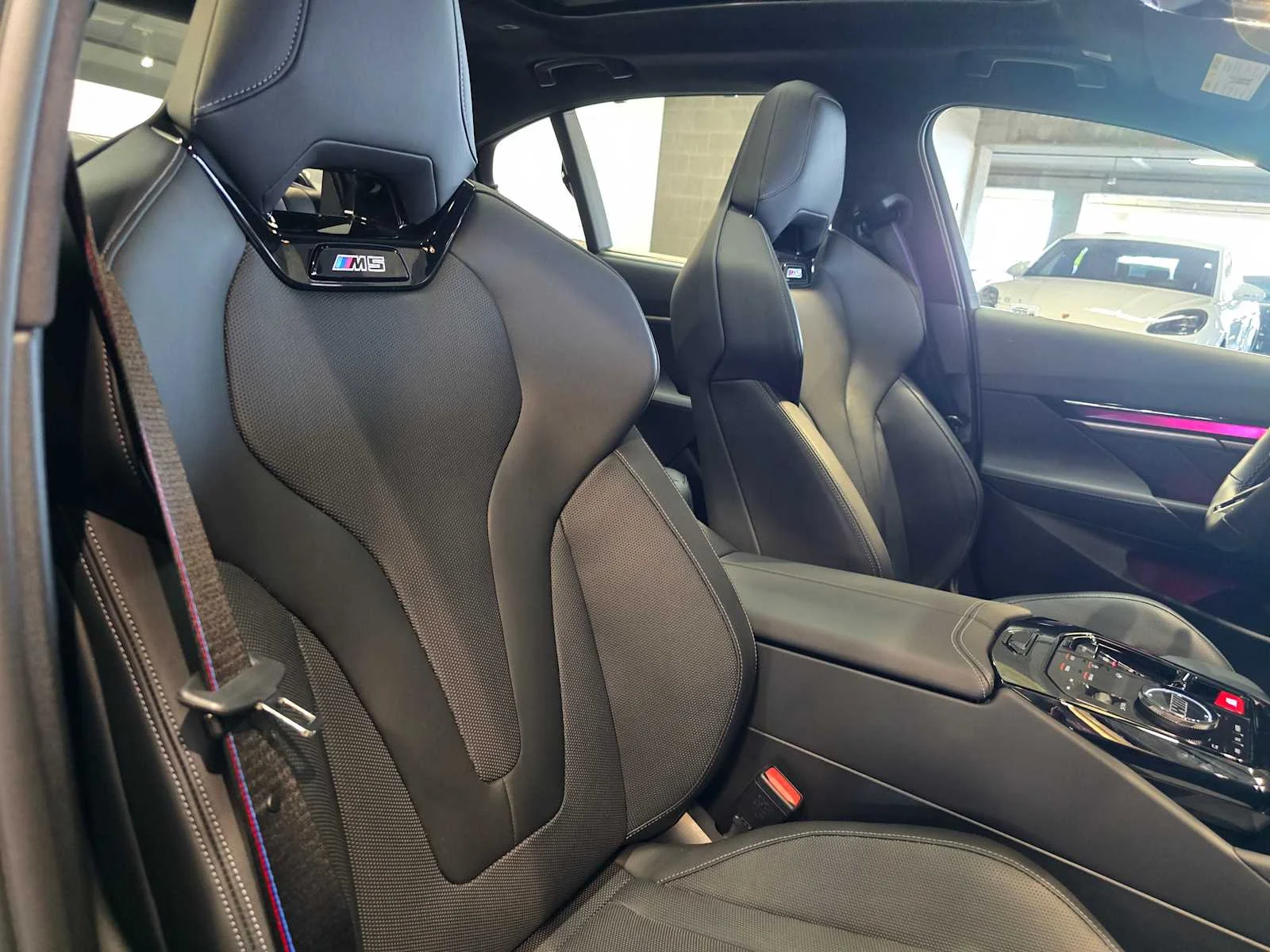 Used 2026 Black Sapphire Metallic BMW  image 28
