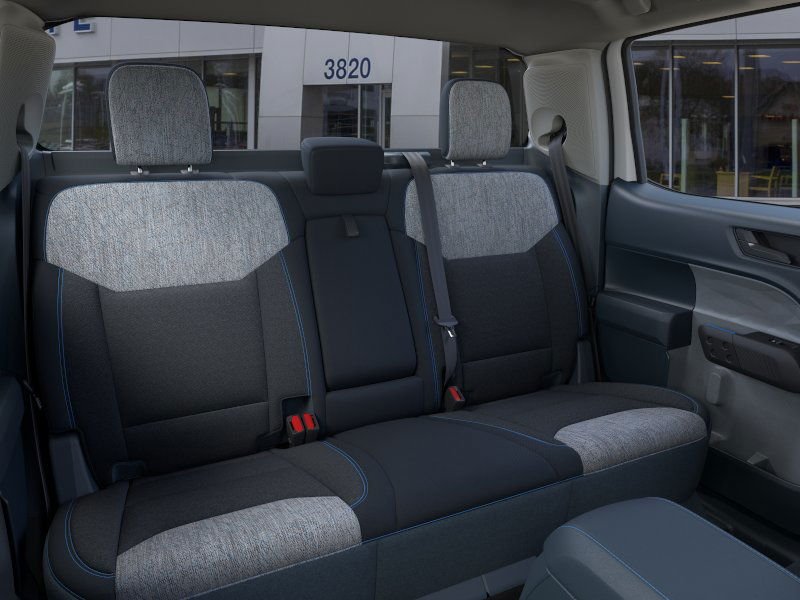 2025 Ford Maverick XLT - Photo 11
