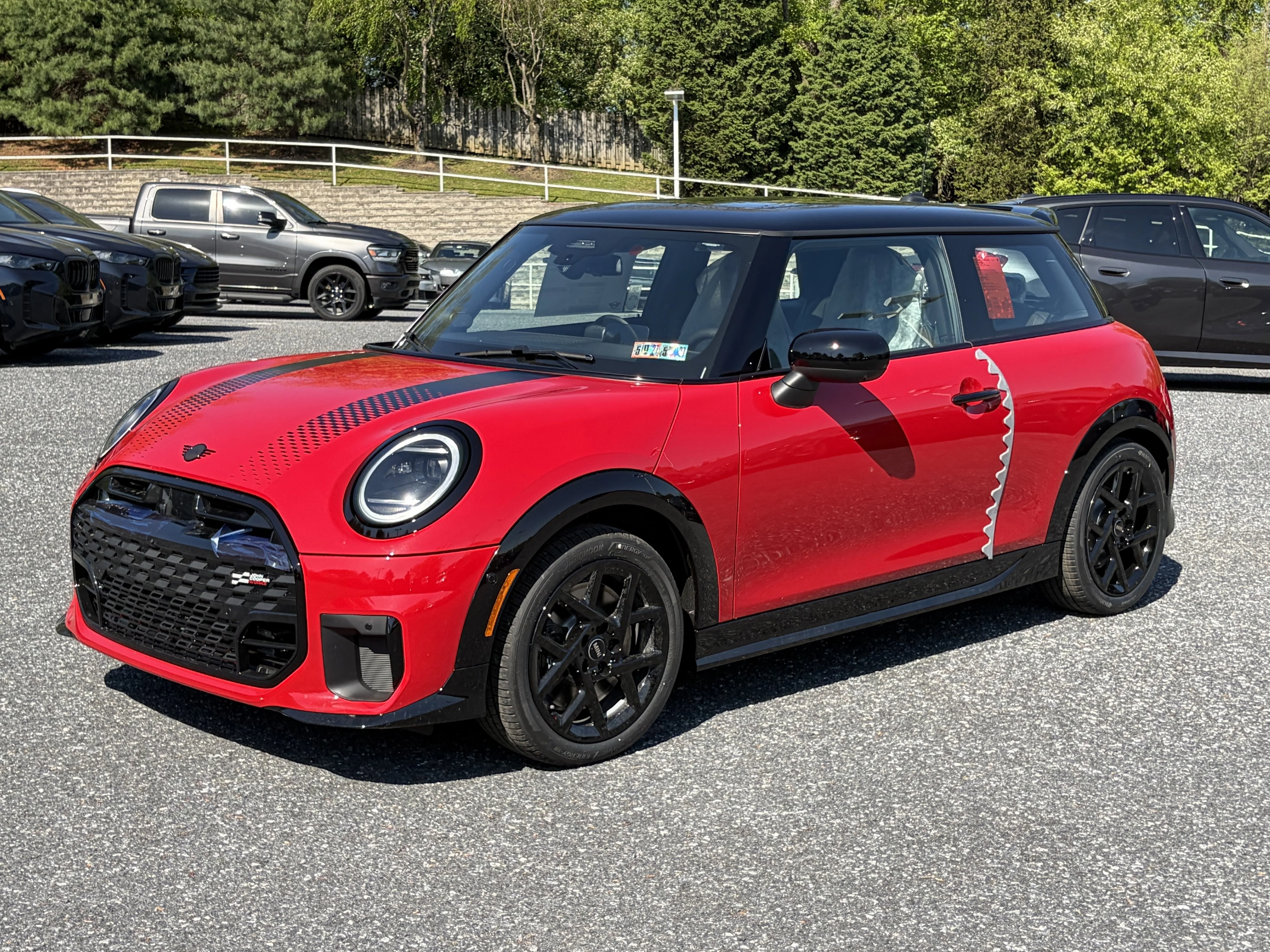 2026 MINI Hardtop Cooper S's photo