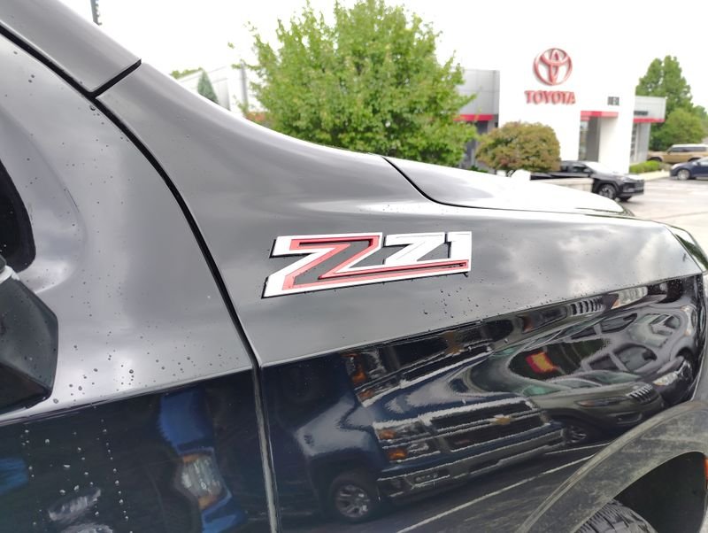 Used 2024 Black Chevrolet Z71 image 4