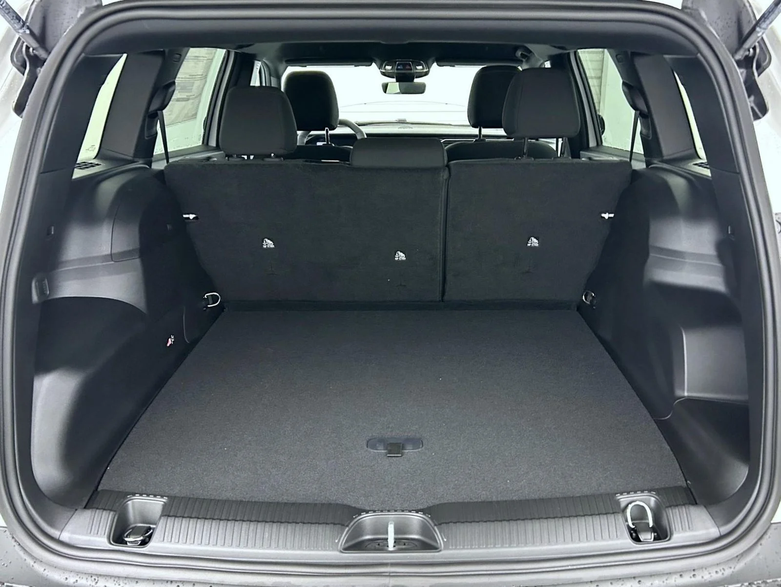 New 2026 White Jeep Laredo image 21