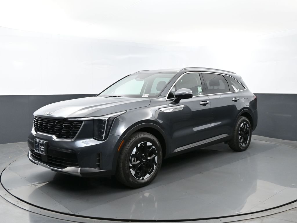 2024 Kia Sorento S AT's photo