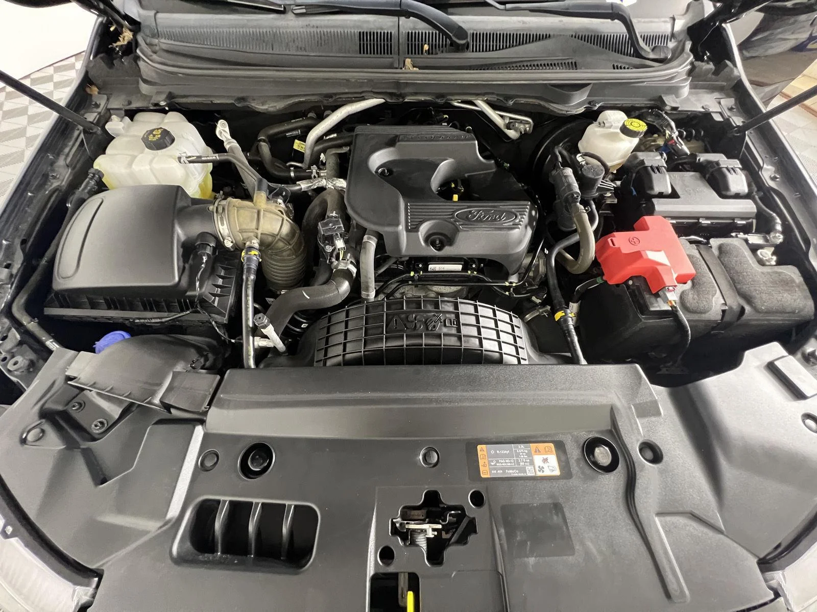 Used 2020 Shadow Black Ford LARIAT image 21