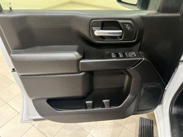 Used 2025 White Chevrolet Work Truck image 19