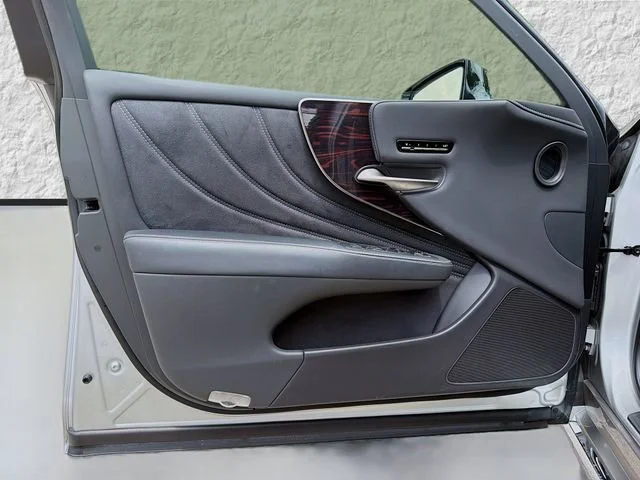 Certified Used 2024 Silver Lexus LS 500 image 21