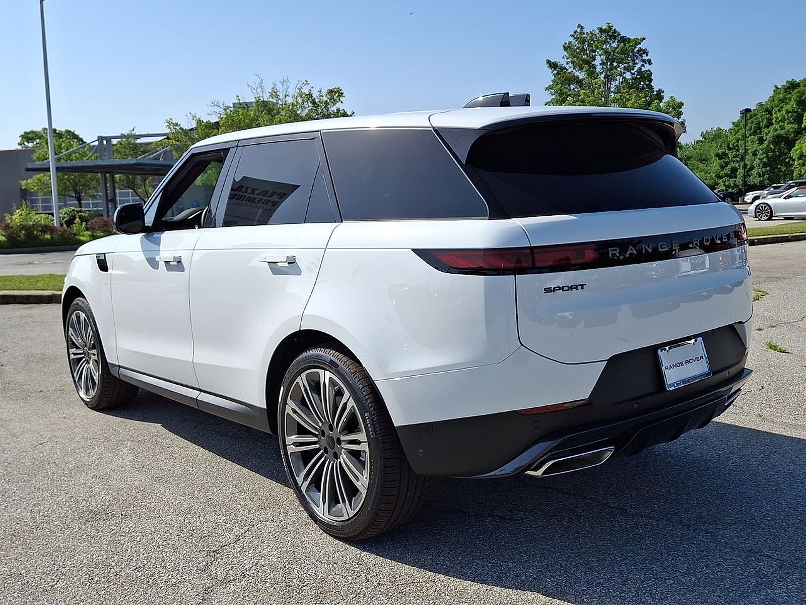 New 2026 Fuji White Land Rover P360 SE image 16