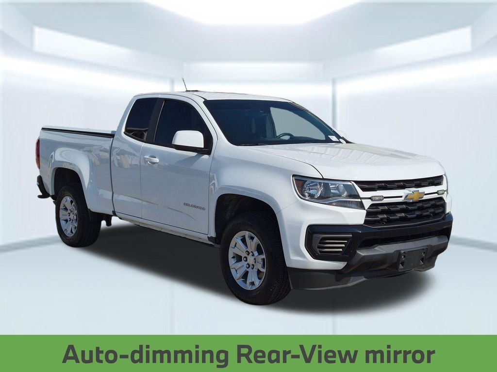 Used 2022 White Chevrolet LT image 9