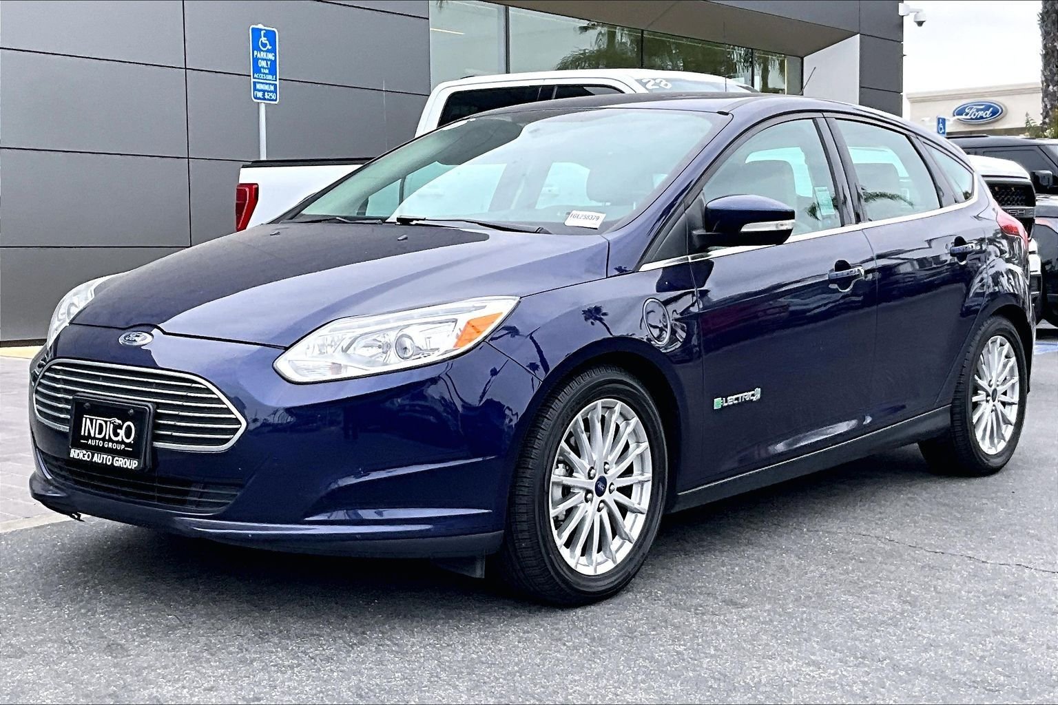 2016 Ford Focus 5 Door Hatch Electric's photo