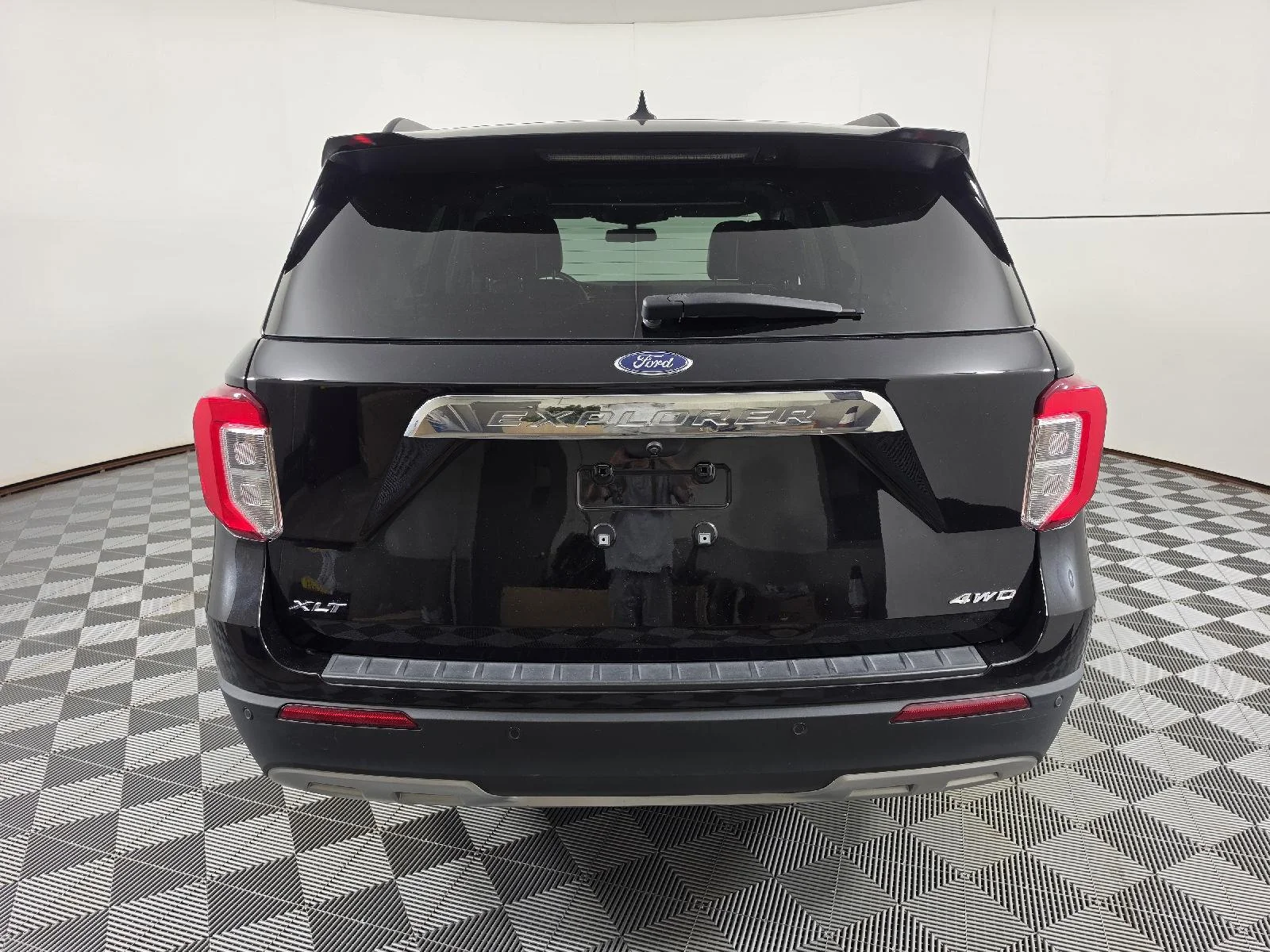 Used 2022 Agate Black Ford XLT image 10