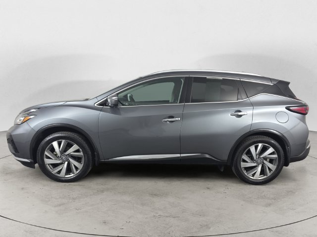 Used 2020 Gun Metallic Nissan SL image 2