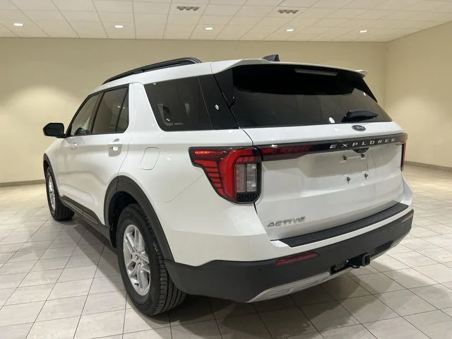 New 2026 Star White Metallic Tri-Coat Ford Active image 35