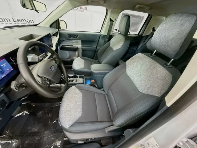 New 2026 Space White Metallic Ford XLT image 20