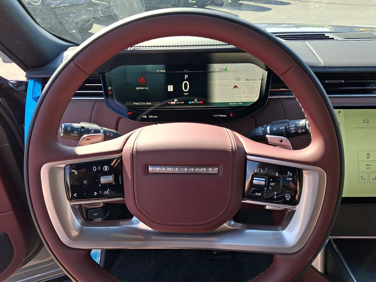 New 2027 Eiger Grey LAND ROVER SE image 12