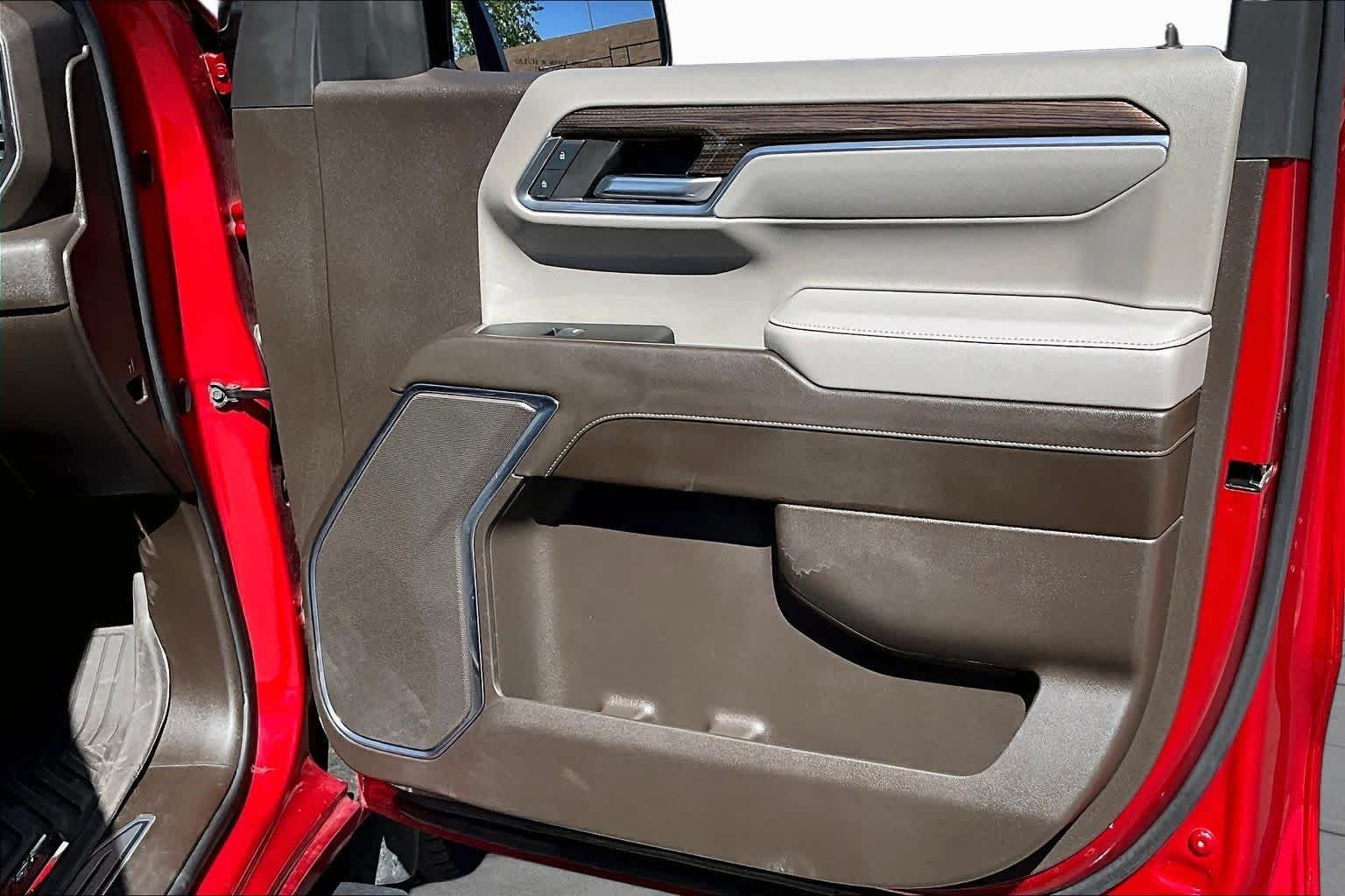 Used 2024 Radiant Red Tintcoat Chevrolet LT image 23