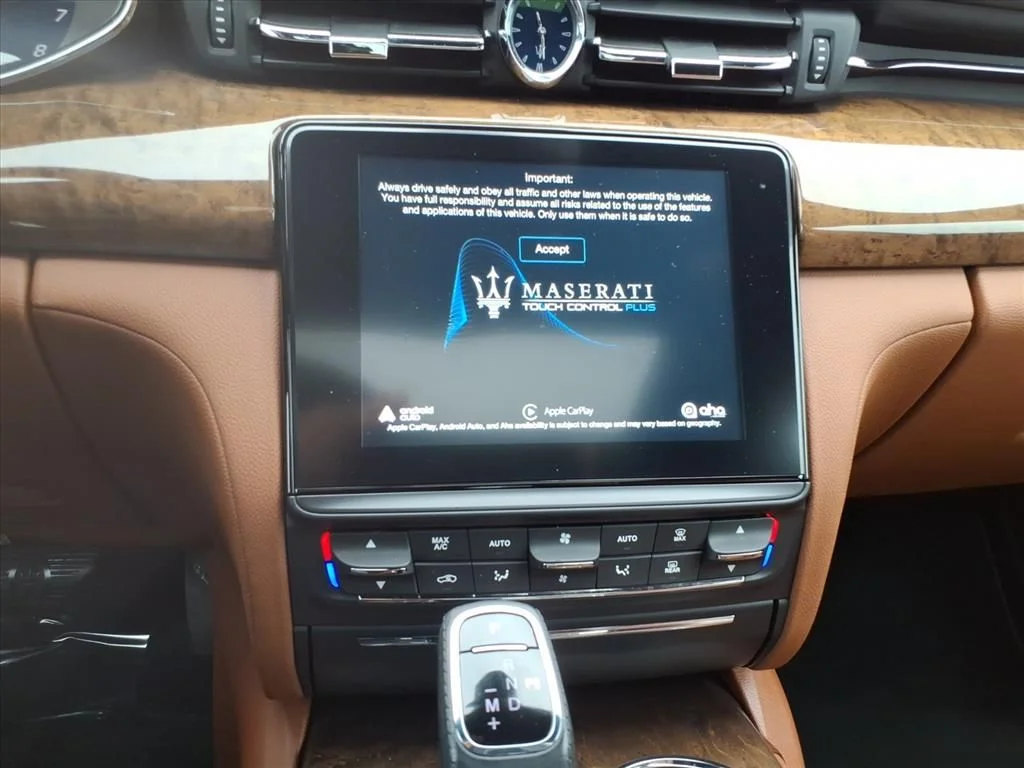 Used 2020 Black Maserati S Q4 image 20