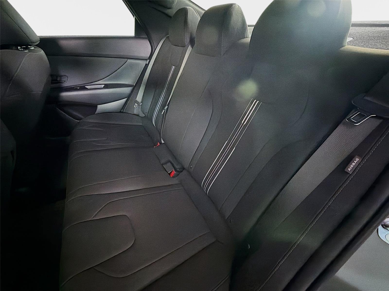 Used 2026 Amazon Gray Hyundai SEL Sport image 20