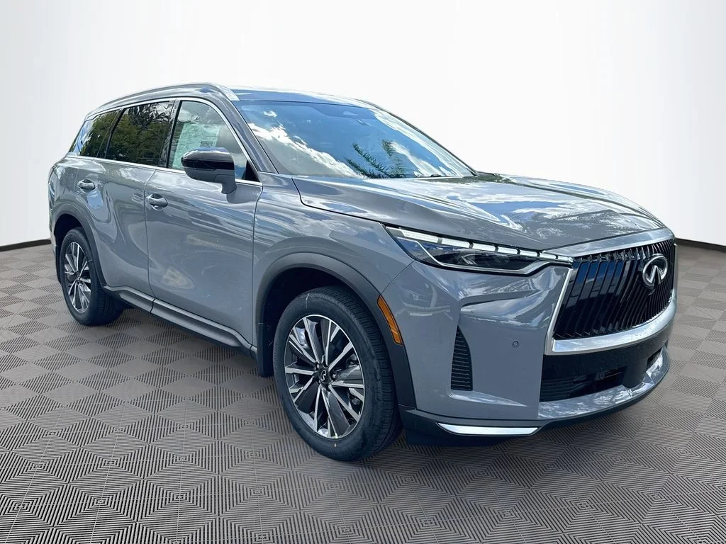 New 2027 Gray INFINITI LUXE image 3