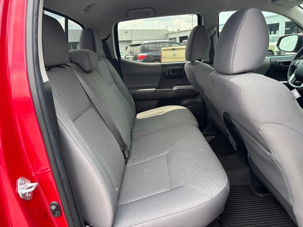 Used 2022 Red Toyota SR5 image 13
