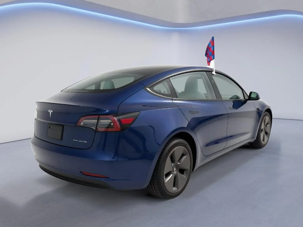 Used 2023 Deep Blue Metallic Tesla Long Range image 4