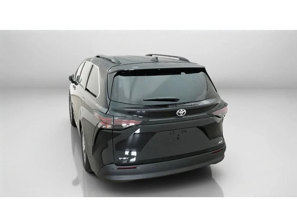New 2026 Midnight Black Metallic Toyota XLE image 6