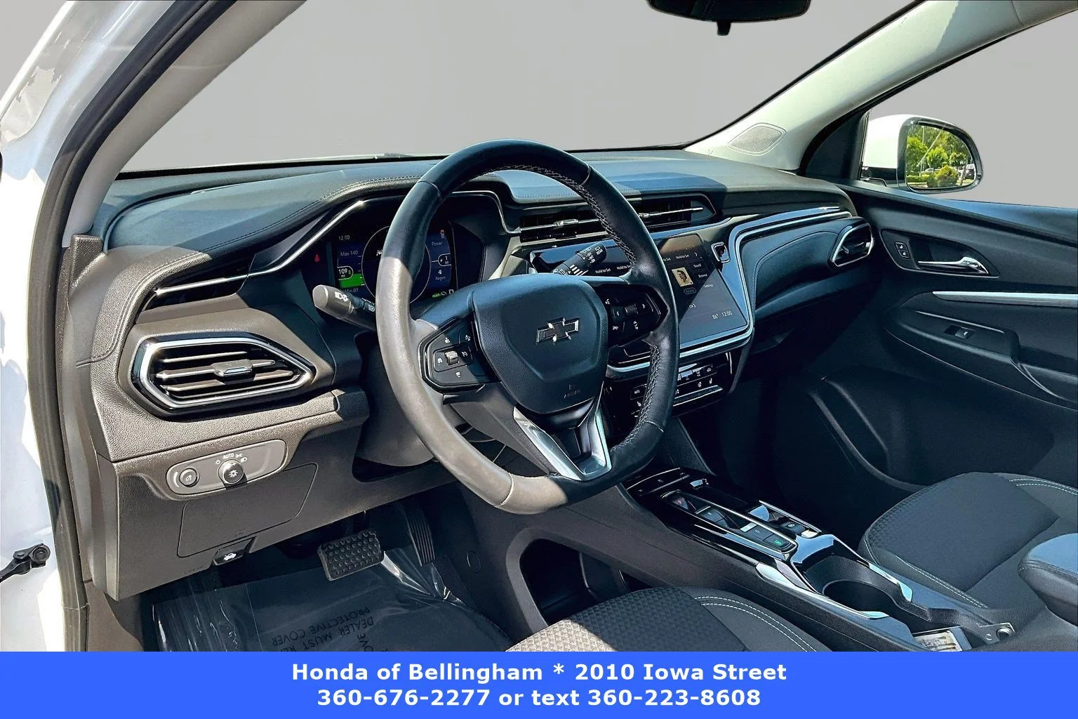 Used 2023 Summit White Chevrolet LT image 14