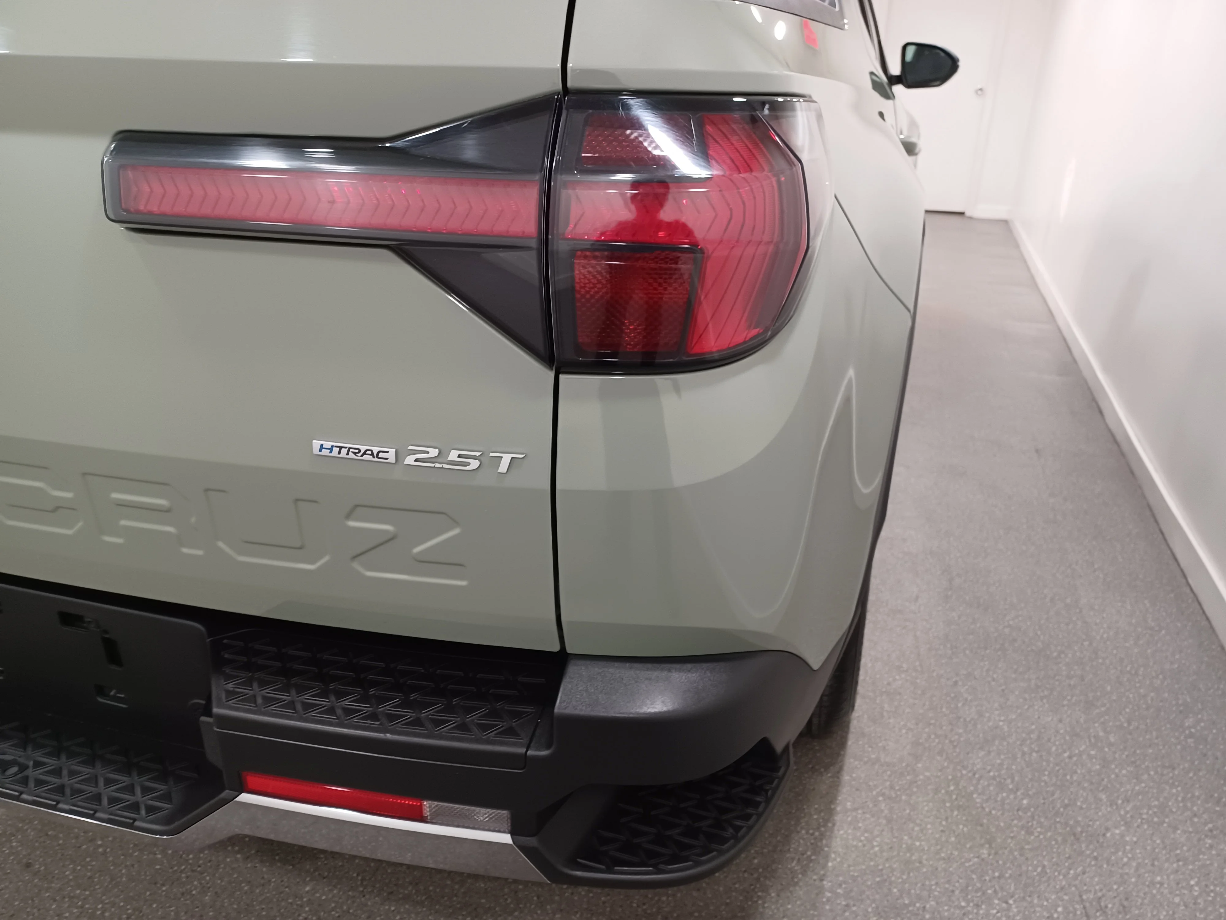 Certified Used 2024 Sage Grey Hyundai Preferred AWD*Adaptive Cruise | Remote Start | Nav | Htd Seats | Htd Wheel | Blind Spot Detection image 21