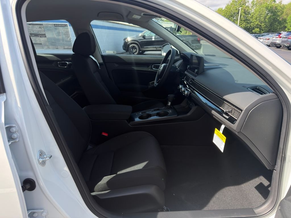 New 2026 Platinum White Pearl Honda LX image 23