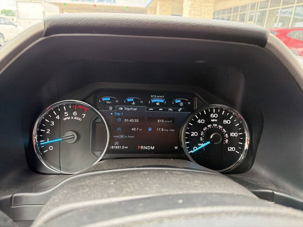 Used 2020 Black Ford LARIAT image 9