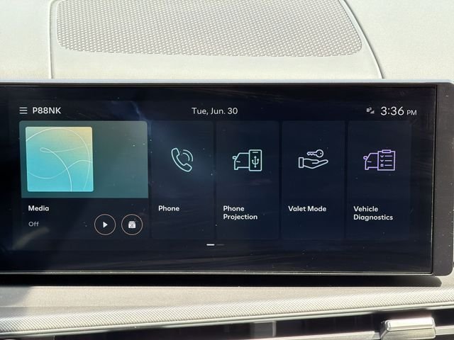 Used 2025 Gray Hyundai SEL image 14
