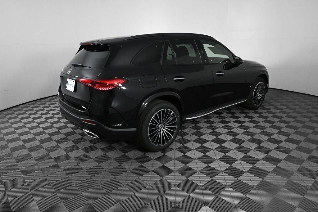New 2026 Obsidian Black Metallic Mercedes-Benz GLC 300 image 65