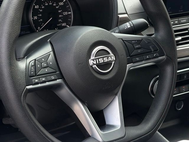 Used 2025 Black Nissan 2.5 SV image 21